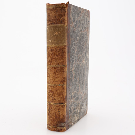 LISA LARSON. The figurine 