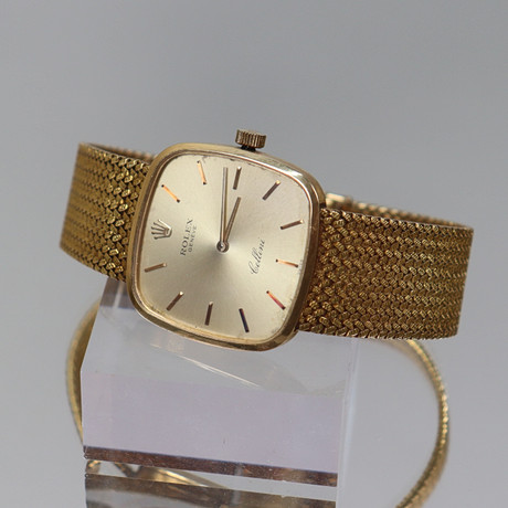 WRISTWATCH, Rolex Cellini, 18K gold with integrated gold bracelet, 1976 ...