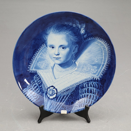 STIG LINDBERG. A set of 4 “Boro” dinner plates, Gustavsberg, 1960