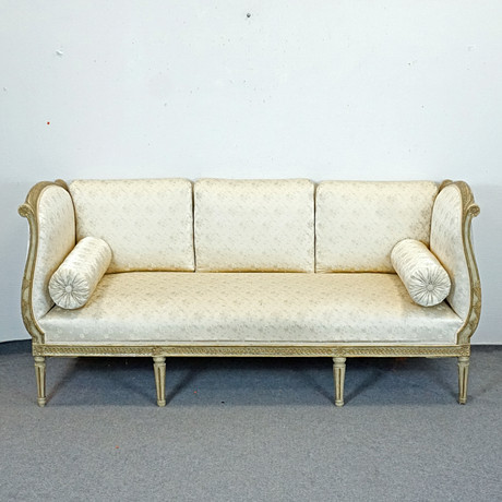 A Gustavian-style chaison/sofa, 19th century. Furniture - Sofas ...