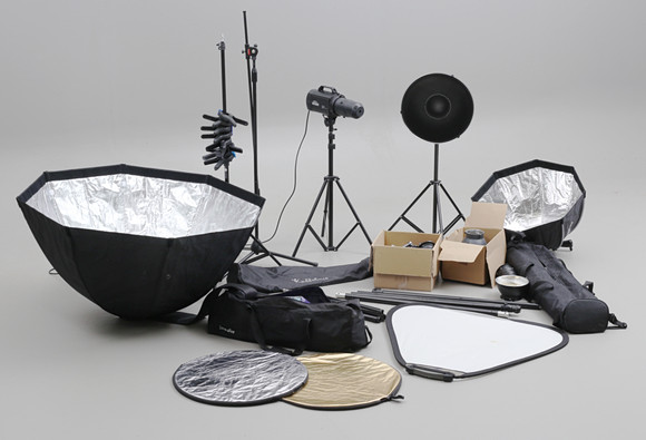 STUDIO EQUIPMENT, Rime Lite HMI and tripod, etc. Photo, Cameras ...