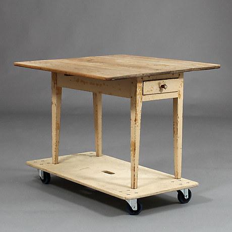 SLAG TABLE, 1800s. Furniture - Tables - Auctionet