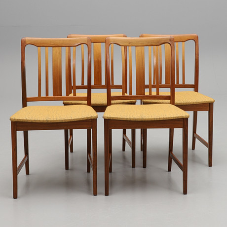 STOLAR, 4 st, AB Linde Nilsson, valnöt, 1960-tal.