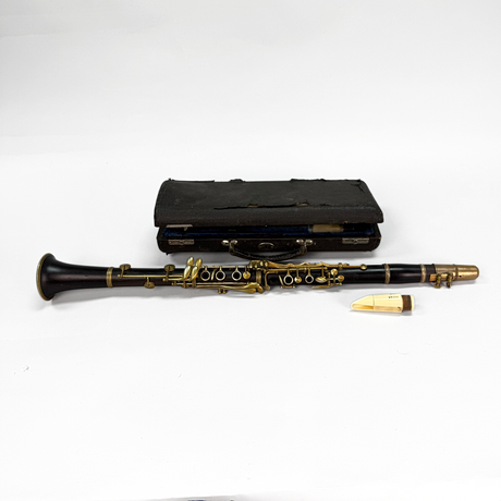 CLARINET Lignatone, Czechoslovakia, 1900s. Collectables - Musical