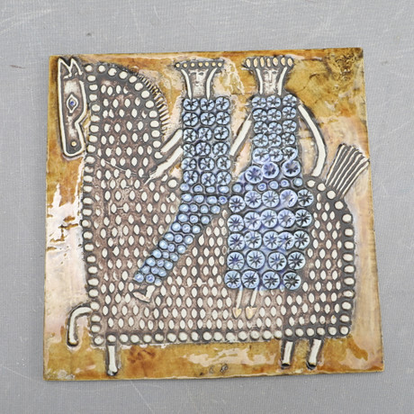 LISA LARSON. WALL PLAQUE, stoneware, 
