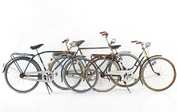 CYKLAR, 3st bl.a Thule & Husqvarna, omkring 1900-talets mitt.