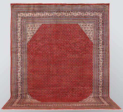 ORIENTMATTA. Saruk Mir, 391 x 300 cm. på auktion hos Gomér & Andersson Nyköping