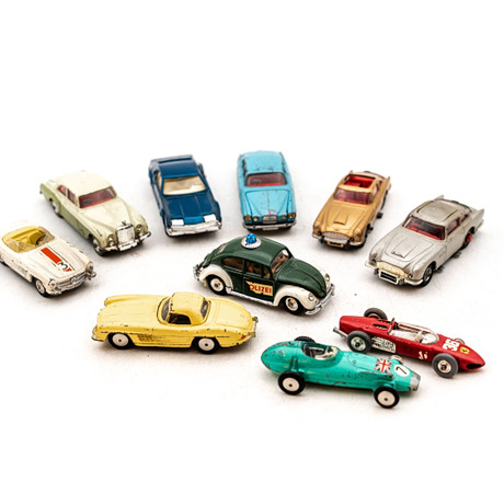 CORGI TOYS. Modellbilar, b.l.a James bond-Aston Martin DB5, 10 delar.