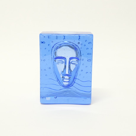 BERTIL VALLIEN. SKULPTUR, GLAS, "AZUR MAN", KOSTA BODA, SIGNERAD.