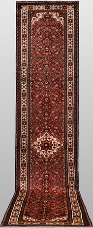 ORIENTMATTA. Hamadan gallerimodell, 420 x 80 cm. på auktion hos Gomér & Andersson Nyköping