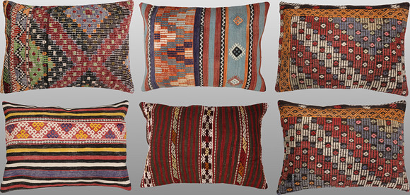 ORIENTMATTA. Parti Kuddfodral 6st, anatoliska Kelim fragment, 70 x 50 cm. på auktion hos Gomér & Andersson Norrköping