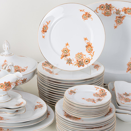Herend, large dinner service 'Apponyi' orange, Hungary 20th