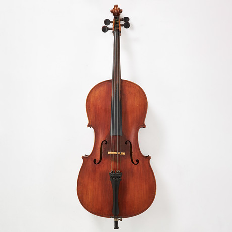 Violin with string, label marked, Antonius Stradivarius Cremona