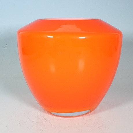 THEODOR BOGLER. BAUHAUS CERAMIC VASE. Ceramics & Porcelain