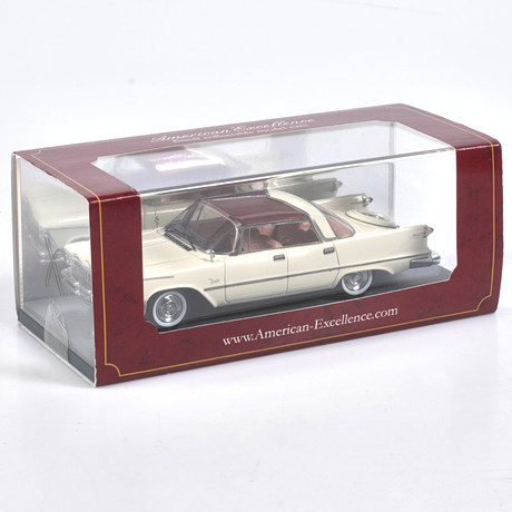 MODELLBIL, metall/resin, Chrysler Crown, 4 Door Southampton, NEO Models, skala 1:43.