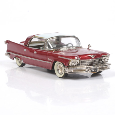 MODELLBIL, metall/resin, Chrysler Imperal Crown, 1957, S.M.T.S Models, skala 1:43., såld på svensk auktion för 300 kr