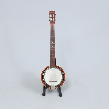 AKIRA TSUMURA'S INCREDIBLE ONE THOUSAND AND ONE BANJOS. Books