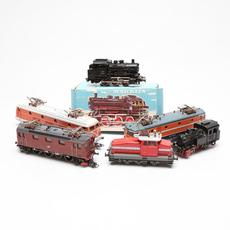 MÄRKLIN Mini-Club, 2 locomotives, Z-Scale (1:220). Toys - Toys