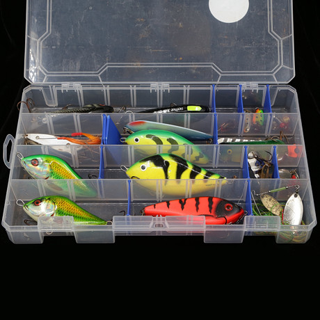 FISHING BOX with fishing line, Woodstream, i.a. Abu Garcia. Collectables -  Fishing equipment - Auctionet