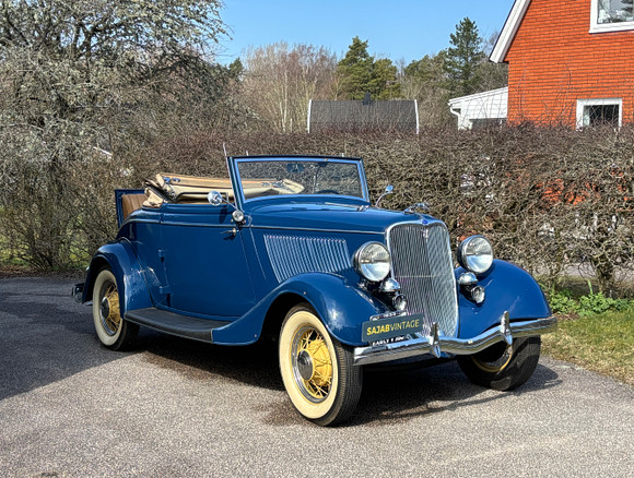 FORD MODEL 40 CABRIOLET 3.6 V8, 1933.