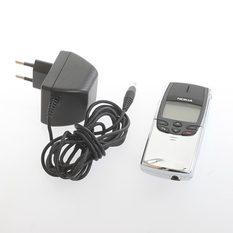 MOBILE PHONE, Pocket, Mitsubishi, 1990. Miscellaneous - Modern