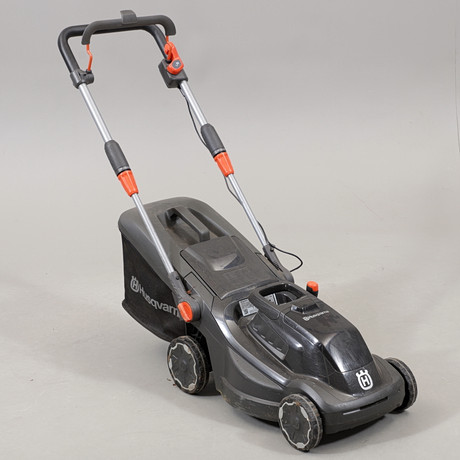 Gräsklippare, Husqvarna Aspire LC34. 2024., såld på svensk auktion för 1 300 kr