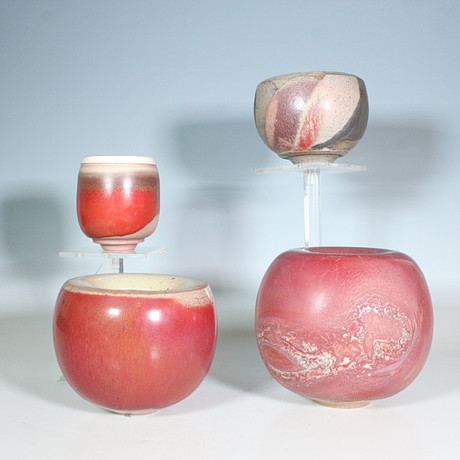 SHIN SANG-HO (SYDKOREA, 1947-). A VASE, GLAZED STONEWARE, SIGNED