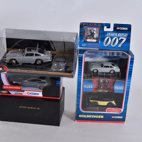 草*衛様 1/32スロットカーセットJames Bond 007 - ホームコー CORGI NO. 269 JAMES BOND 007 LOTUS SPIRIT. MIB. Toys - Toys