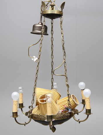 TAKAMPEL, Karl Johan-stil, 1900-talets mitt.