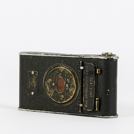 FILM CASE, plastic/metal, Kodak. Miscellaneous - Miscellaneous