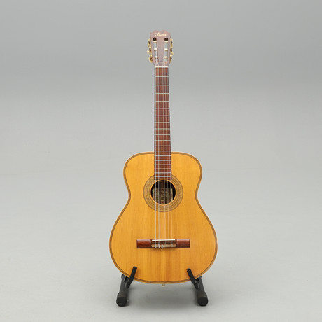 ACOUSTIC GUITAR, F-150, Japan, Manufactured by Kurosawa, Jullian