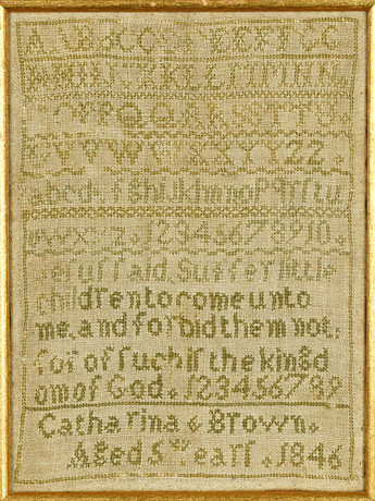 BRODERAD MÄRKDUK. Daterad 1846, England. på auktion hos Norrlands Auktionsverk