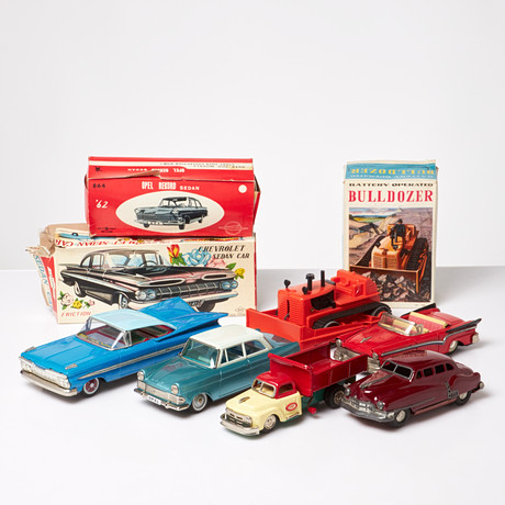 MODEL CAR Il Tempo Gigante + Original box + book and LP. Toys