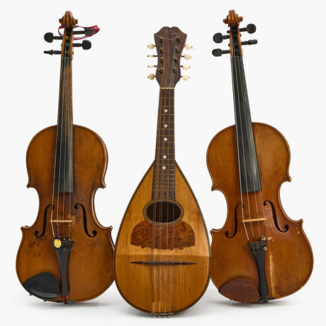 A MANDOLIN by G. Puglisi Reale & Figli, Catania, 20th century