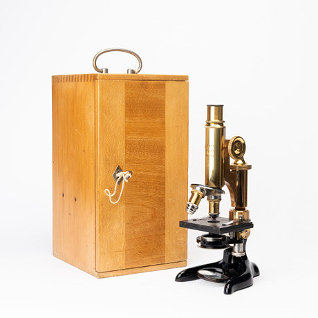 MICROSCOPE, Model LS-3-AC, Kyowa, Tokyo, Japan, 1961