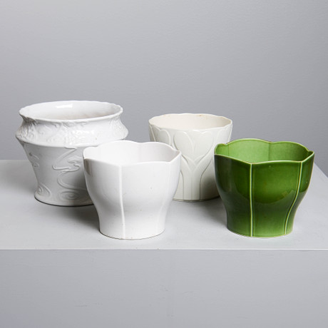 STIG LINDBERG. bowl, porcelain, “Pynta”, Gustavsberg. Ceramics