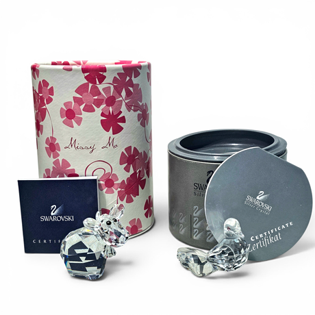 SWAROVSKI: BABY SHARK. Glass - Other - Auctionet
