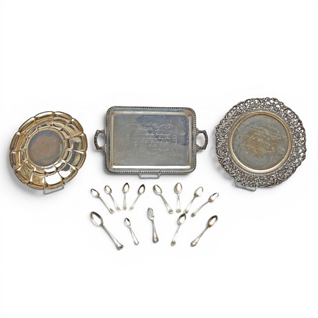 SCANDIA GOLD. Three gold plated metal trays, end of 20th century