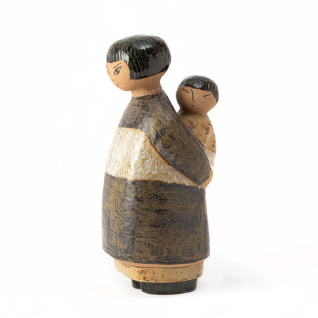 LISA LARSON, 