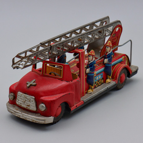 STEAM ENGINE, in the form of a fire truck, Mamod Live Steam Fire