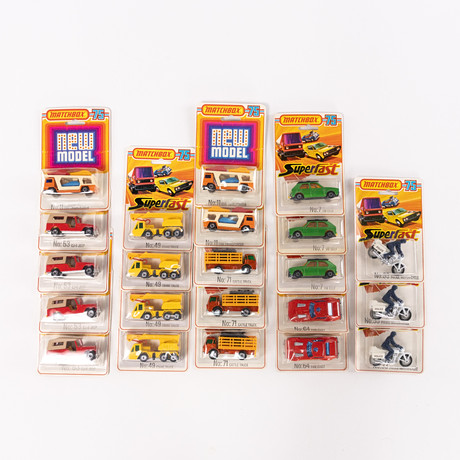 MATCHBOX, bilar och fordon, 22 st. på auktion hos Karljohan Auktioner