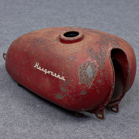 HUSQVARNA BENSINTANK, MOPED / MOTORCYKEL.