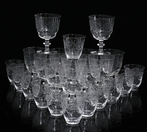 BEAKER, 2 pcs. Kiddush beaker, 1 wine glass, silver. Silver & Metals -  Silver - Auctionet
