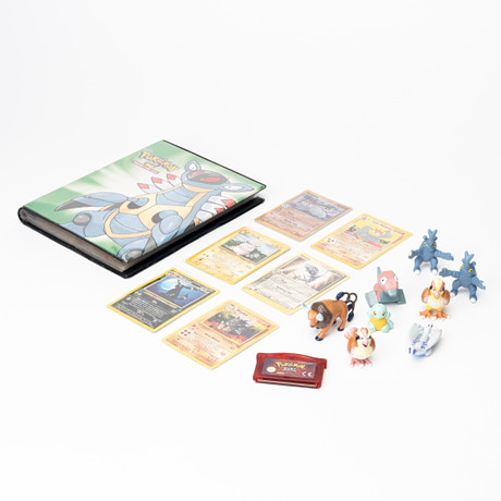 COLLECTOR CARD, Pokemon, Pikachu Delta Species 035. Toys - Toys - Auctionet