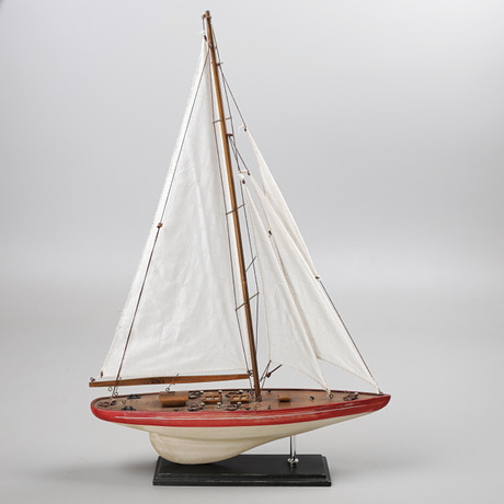 BOAT MODEL, ITA 45, Prada, Luna Rossa, 1900s. Miscellaneous