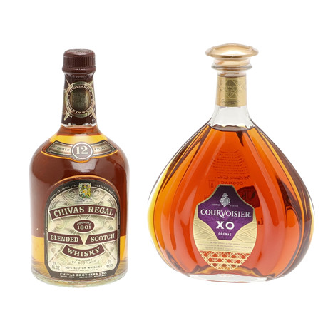 COURVOISIER S.A.S. Salignac cognac, Napoleon in jewelry box