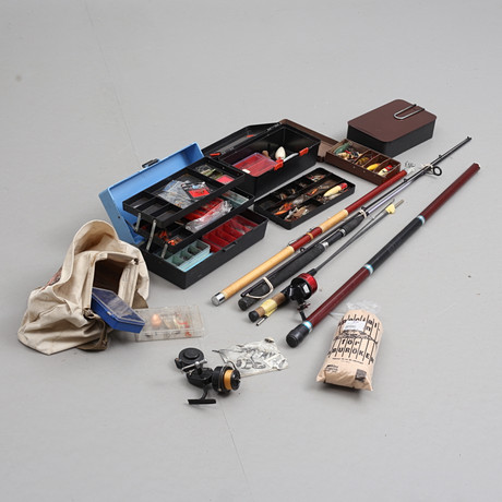 ANGELAUSRSTUNG, Gummikder und Stacheln, Los, ca. 40 Teile, verschiedene  Marken. Sammlerstcke - Angelausrstung - Auctionet