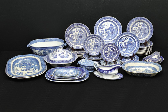 ALVAR AALTO. TILES, 42 pcs. Manufacturer Arabia 1950/60s. Ceramics