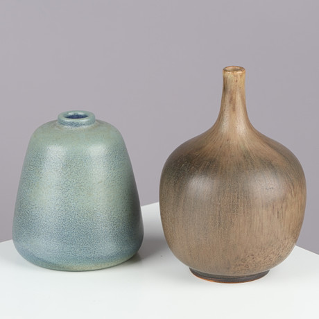 CLIVE BROOKER, THREE BRUTALIST DESIGN STUDIO POTTERY VASES (3