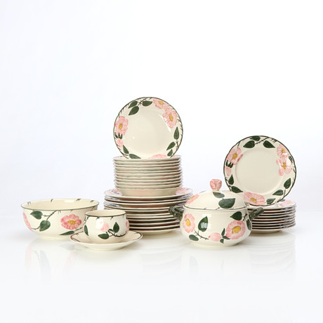 VILLEROY & BOCH, 9 pieces, porcelain, 